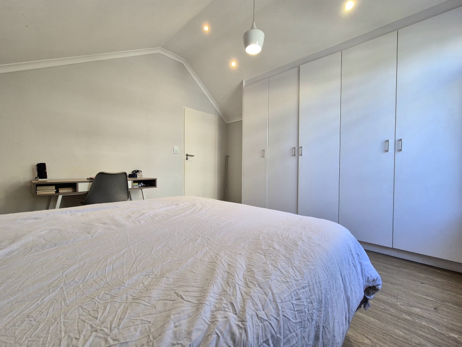 2 Bedroom Property for Sale in Claremont Upper Western Cape